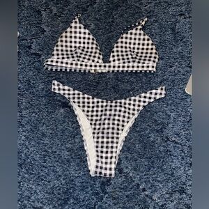 Hollister Black and White Checkered Bikini